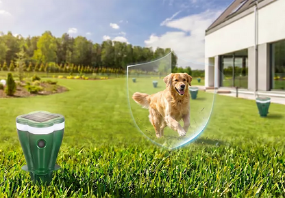 SolarGuard™ | Protector ultrasónico para jardín